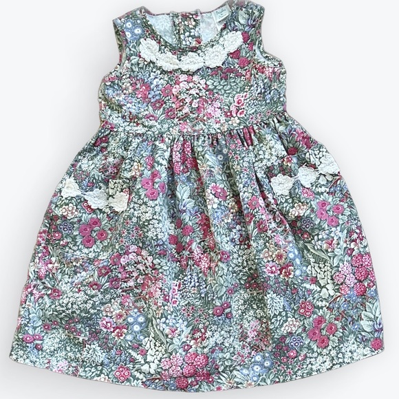 Peaches & Cream Other - Prairie Cottage Floral Peaches ‘N Cream Girl’s Sleeveless W/ Pockets Dress ~ 6